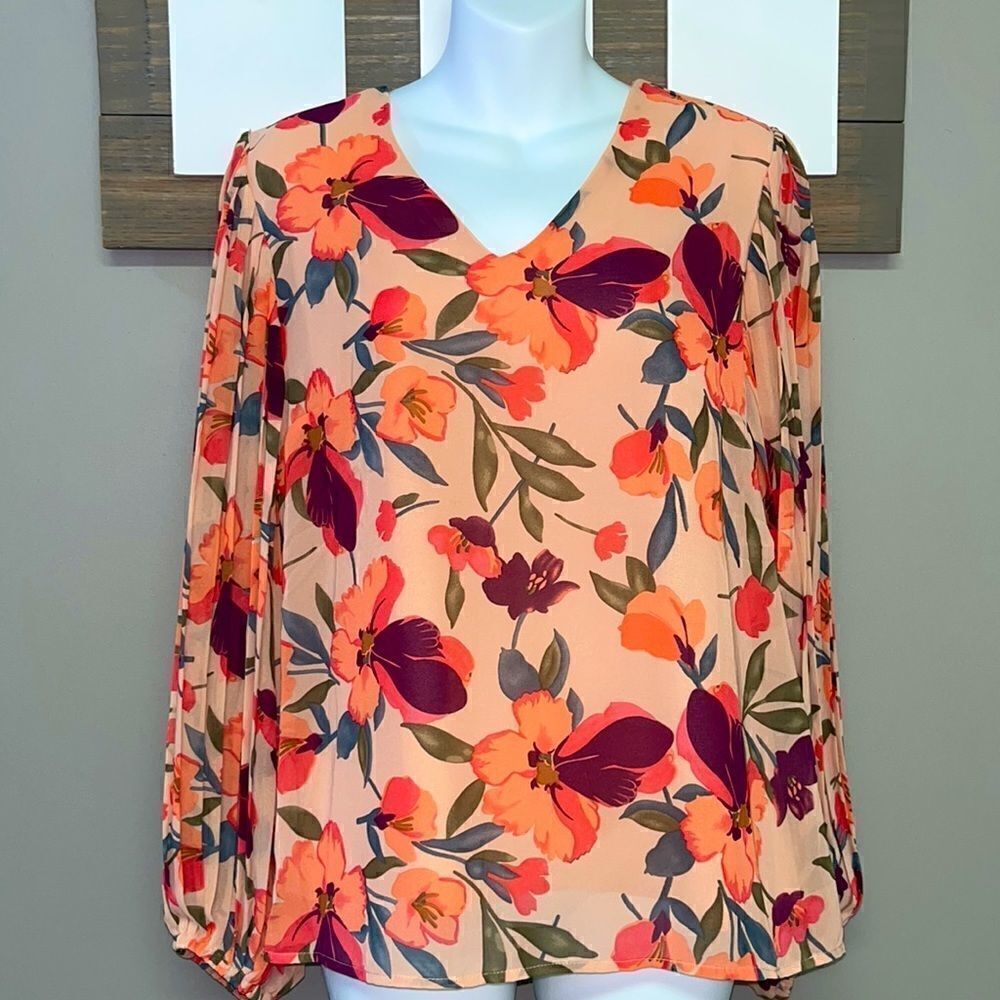 Ontwelfth Floral Blouse with Accordion Bubble Sleeves- Medium